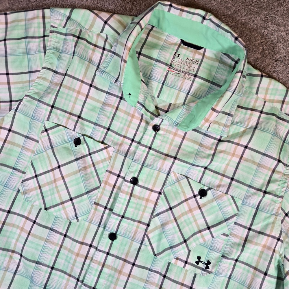 Under‎ Armour Cream Plaid Short Sleeve Vented Button Up Fishing Shirt Mens XL
